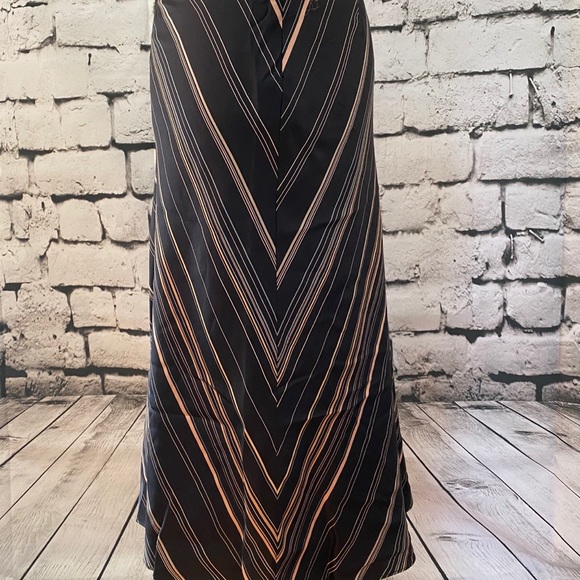 The Limited midi silk skirt - Picture 6 of 10